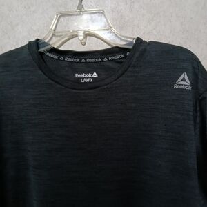Reebok Men's Black Shirt